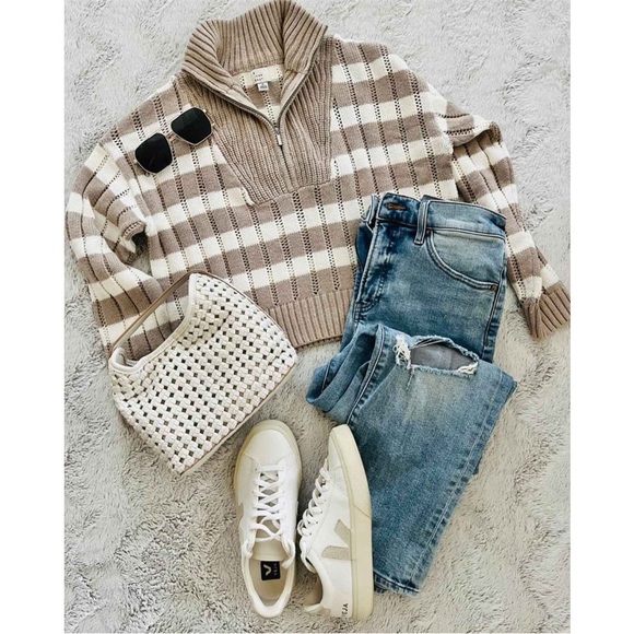 Women's Mock Turtleneck Quarter Zip Pullover Sweater - Beige/ Cream Striped S - Picture 4 of 8